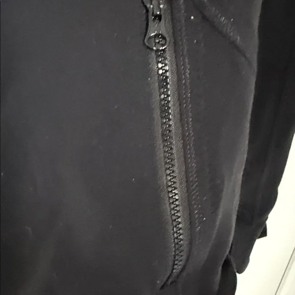 Lululemon used Women's Black Zip-Up Jacket. - Picture 4 of 9